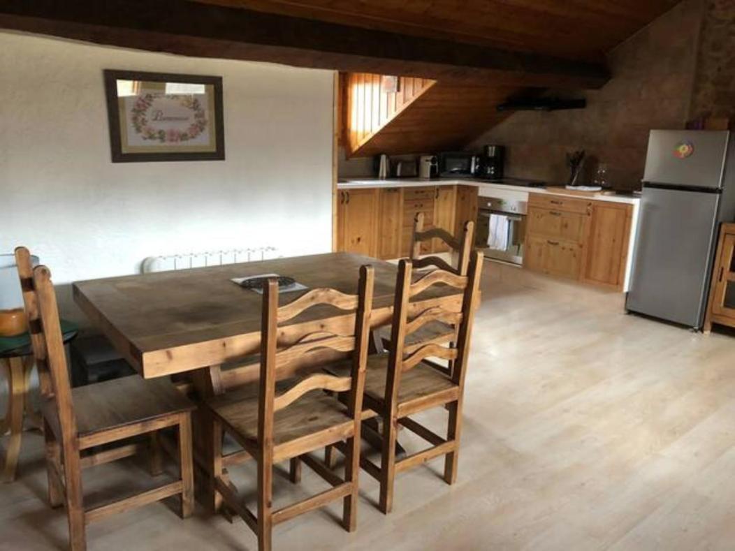 Charmant Appartement Dans Le Village/Coqueto Apartamento En El Pueblecito La Cabanasse Ngoại thất bức ảnh